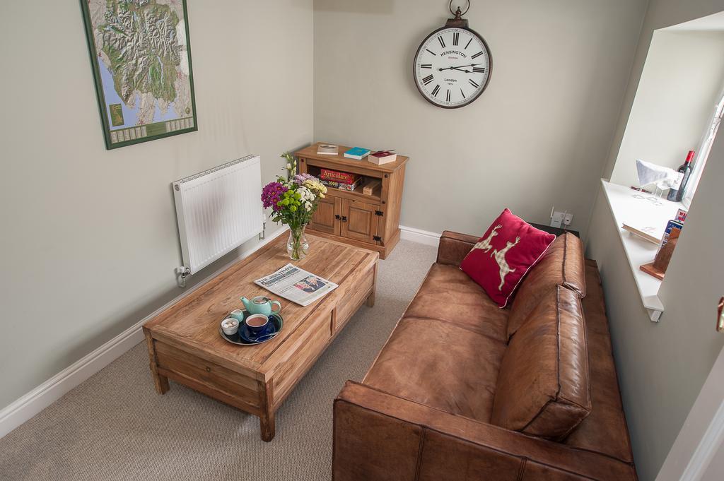 Hotel The Hare And Hounds, Levens Exteriér fotografie